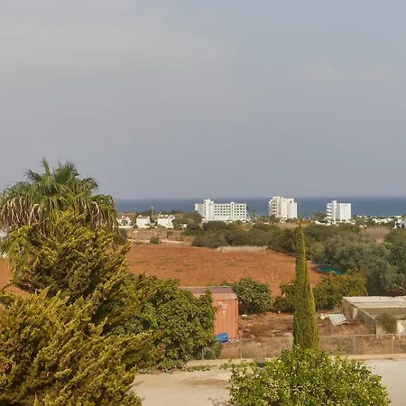 Daire Spectacular Sea View, Private Jacuzzi & Table Pool