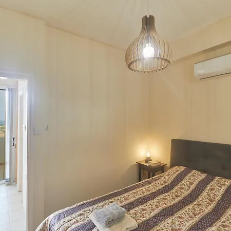 Spectacular Sea View, Private Jacuzzi & Table Pool Daire *